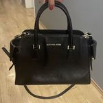 Eredeti Michael Kors Harper bőr táska fotó