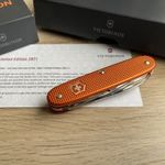 Victorinox Pioneer X Tiger Orange Alox Limited Edition 2021 fotó