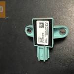 AUDI A4 B8 -- ütközés érzékelő 8K0 955 557 B fotó