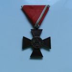 Horthy Magyar Bronz Érdemkereszt hadiszalagon / Eredeti szalagján/ fotó