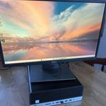 Eladó PC monitorral (és kiegészítőkkel) fotó