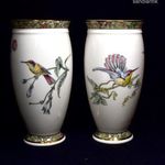 MADARAS MINTÁVAL GYÖNYÖRŰ WEDGWOOD PORCELÁN VÁZA PÁROS X fotó