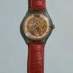 1993-as Swatch Automatic Skeleton karóra eredeti piros bőrszíjjal fotó