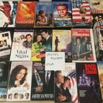 09.09. VHS VEGYES FILMEK VIDEÓKAZETTA CSOMAG / 8, 1 kg fotó