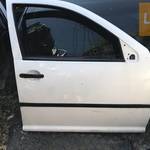 VW GOLF IV - JOBB első ajtó fotó