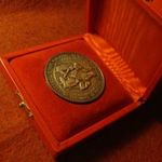 Vatikán nagyméretű /jelzett/ ezüst érem díszdobozban 40, 6 gramm 0.986 44 mm fotó