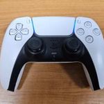Sony Playstation 5 kontroller fotó