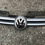 VW GOLF V -- hűtőrács fotó