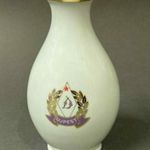 Újpesti Dózsa / Hollóházi porcelán sport relikvia - porcelán váza, egy egykori labdarúgótól fotó