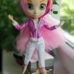 Shibajuku Girls Shizuka hajlékony izületes Barbie szerű baba fotó