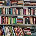 Kb 200 db-os vegyes KÖNYVCSOMAG Agatha Christie, romantikus, szórakoztató irodalom fotó