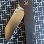 Qsp Penguin Titanium EDC bicska fotó