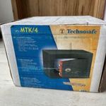 TECHNOSAFE MTK/4 széf kulcsos eladó bontatlan dobozban, nem használt fotó