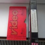 VHS REJTŐZKÖDŐ BORZALOM HORROR HUNGAROVIDEO 1980-AS ÉVEK + AJÁNDÉK HORRORFILM! fotó