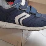 Geox 34/22cm sportcipő és 54 pár zokni fotó