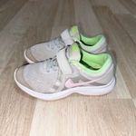 Nike Revolution 4 sportcipő 29.5 -es fotó