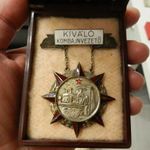 Kiváló KOMBÁJNVEZETŐ bakelit dobozában... fotó