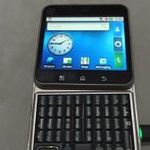 Motorola MB511 kihajtható mobil fotó