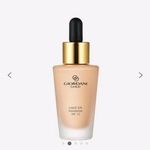 Giordani Gold Silk folyékony alapozó VANILLA árnyalat Oriflame fotó