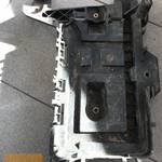 VW GOLF V_OCTAVIA II 1, 6 BSE akkumulátor tálca 1K0 915 333 fotó