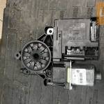 VW PASSAT B7 - jobb első ablakemelő motor 3C0 959 792 C fotó