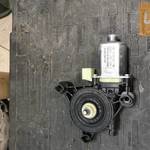 SKODA OSCTAVIA III -* jobb első ablakemelő motor 5Q0 959 802 B fotó