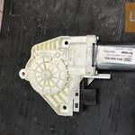 AUDI A4 B8 -- jobb első ablakemelő motor 8K0 959 802 fotó
