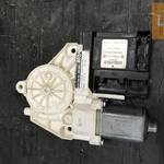 AUDI A3 8P -- jobb ablakemelő motor 8P0 959 802 A fotó