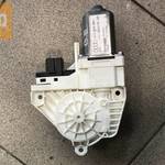 AUDI A4 B8 _* bal első ablakemelő motor 8K0 959 801 fotó