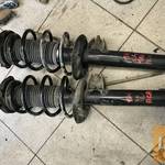 VW GOLF V 1, 4 16V - lengéscsillapító pár (újszerű) fotó