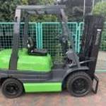 Eladó Toyota 2, 5 tonnás targonca (V-3433) fotó