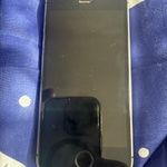 Apple iPhone SE (A1662) ezüst – működő, használt, klasszikus kis iPhone fotó