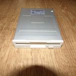 SONY SFD-321B 3, 5" Floppy meghajtó fotó