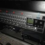 Zoom LiveTrak L-20R digitális keverő fotó
