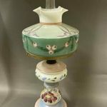 Antik festett tejüveg petróleumlámpa / Fújt szakított üveg test, több mint 100 éves darab! fotó