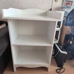 Újszerű állapotban, Ikea Smagöra pelenkázóasztal/könyvespolc+2 polc fehér fotó