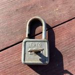 Régi TUTO lakat fotó