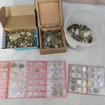 11 kg érme feldolgozatlan és gyüjtőtokokban fotó