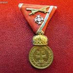 MAGYAR KORONÁS BRONZÉREM 1922 HADISZALAGON KARDOKKAL+ MINIATŰRREL kiv+ fotó