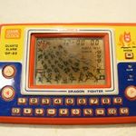 Dragon Fighter kvarcjáték dobozával fotó