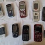 15 db használt régi mobiltelefon: Nokia és Samsung fotó