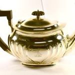 1900 körül CHIPPENDALE 925 STERLING EZÜST !!! VÉSETT CÍMERES TEÁSKANNA X !!! fotó