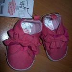 Új, 3-6 hó kocsicipő -F&F fotó