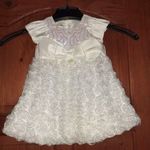 Új keresztelő kb.0-4 hónapos újszülött kislány részére, vagy alkalmi baby ruha fotó