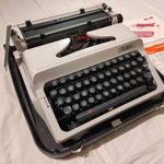Robotron Erika Mod.60 Táska Írógép - Kisebb hibákkal, működőképes fotó