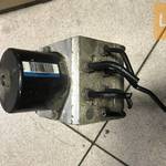 VW PASSAT B6 2, 0 PD BKP * ABS kocka 3C0 614 109 D fotó