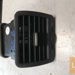 VW GOLF V - bal légbefúvó rács fotó