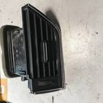 SKODA OCTAVIA III - bal légbefúvó fotó