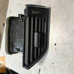 SKODA OCTAVIA III * jobb légbefúvó fotó