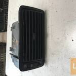 VW GOLF IV * jobb légbefúvó fotó